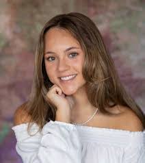 Kathleen Laverty's Instagram, Twitter & Facebook