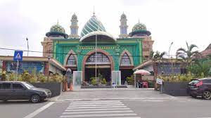 Pagi hari check out hotel. Indahnya Kemegahan Masjid Berusia 144 Tahun Di Kota Mojokerto