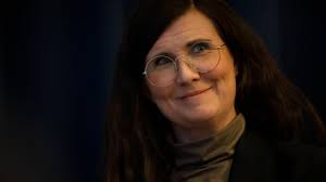 Om märta stenevi tycker att mäns våld mot kvinnor är ett allvarligt problem borde hon sätta ner foten och ryta till mot massinvandringen från kvinnoförtryckande kulturer. Ministern Duckar Om Marknadshyror Dn Se
