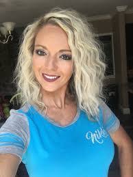 Nikki Maynard's Instagram, Twitter & Facebook