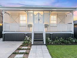 50 Eliza Street Clayfield Qld 4011 Property Details Queenslander House House Exterior Cottage Renovation
