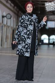 Nesrin Emniyetli Siyah Beyaz Ceket Pantolon Takim Moda Stilleri Elbise Giyim