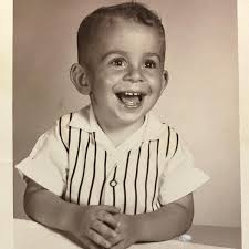 1975 new to LA from NY, ready to take Hollywood by storm. Please don't tell  her how long it's going to take. 😳😉❤️Or if you do, please tell her it's  all going