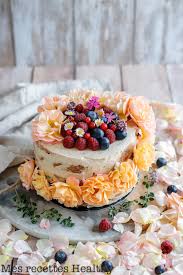 Les ingrédients nécessaires pour ce gâteau d'anniversaire pour 6 personnes sont : Layer Cake Fourre A La Creme De Framboisepour Les Anniversaires