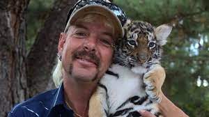 This list of sequenced animal genomes contains animal species for which complete genome sequences have been assembled, annotated and published. Feindin Carole Besitzt Seinen Zoo Jetzt Spricht Joe Exotic Promiflash De