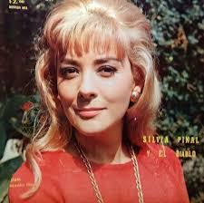 Silvia Pinal's Instagram, Twitter & Facebook