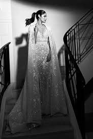 Apparirà molto raffinato e di stile. 35 Abiti Da Sposa Lunghi Per L Inverno 2017 2018 Foto Donne Sul Web