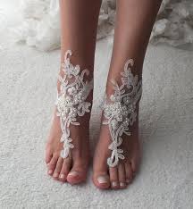 Ivory Pearl Barefoot Sandals Wedding Anklet Beach Wedding Etsy In 2020 Barefoot Sandals Wedding Bridal Sandals Wedding Anklets