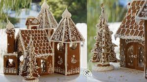 Gingerbread House Allspice Brothersgrimm Cookie Walledhouses Decors Ediblecrafts Germany Gingerbreadhouse Gingerbread House Gingerbread Ginger Biscuits