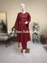 Ia menjadi pakaian rasmi untuk negara malaysia dan brunei, juga boleh didapati di indonesia, singapura dan thailand.sesuai dipakai oleh semua golongan masyarakat tidak mengira usia. R S F G Rahim Simon Fashion Gallery Baju Kurung Johor Riau Corak Terbaru