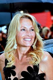 Estelle Lefébure — Wikipédia