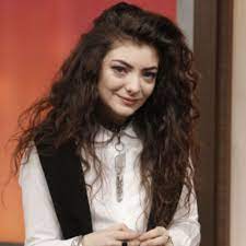 New zealand singer and songwriter. Lorde Starportrat News Bilder Gala De