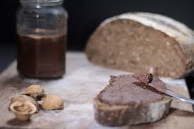 Pate A Tartiner Amandes Noix Et Chocolat Camille Patisserie Recette Pate A Tartiner Chocolat Nutella Maison