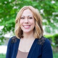 Caitlin Knisley's Instagram, Twitter & Facebook