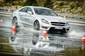 Selain itu, bisa juga menggunakan tiga jari untuk mempermudah belajar karena membunyikan bunyi tung lebih mudah daripada bunyi ting. 10 Cara Paling Murah Untuk Membuatkan Kereta Anda Lebih Laju Mekanika