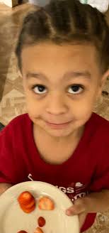 fun picture of lil Bobby for funsies.