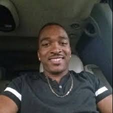 Veronica Crumpler's Instagram, Twitter & Facebook