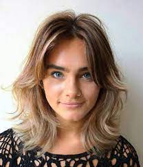 30 Trendiest Shaggy Bob Haircuts Of The Season Bangs With Medium Hair Shaggy Bob Haircut Short Hair With Bangs