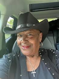 803 Fresh fans "Boots