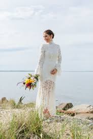 Shop mermaid wedding dresses online from alinanova ! 25 Lace Wedding Dresses We Love
