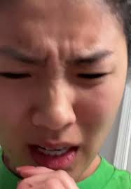 Julie Sim (@jewleigh)