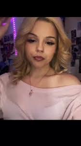 Alex Vanwinkle's Instagram, Twitter & Facebook