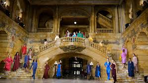 Maybe you would like to learn more about one of these? 15 Architectural Set Designs Created For Fashion Month 2019