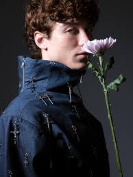 vcw.mx 2025 Diseño: @ulibarrioficial Modelo: @sebaszuccolotto Maquillaje: