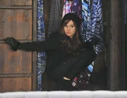 Le 7 octobre 2011 réalisé par : Jessie Saison 1 Episode 12 Le Diademe Teleobs