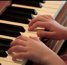 Clases de piano online que funcionan de verdad. Clases De Piano Para Ninos Principiantes Home Facebook