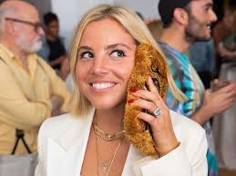 Sarika Rastogi, Sasha Bikoff, Pippa Cohen, Joanna Lynn at 1stdibs Presents:  Sasha Bikoff Interior Design's debut carpet collection