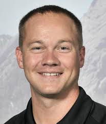 BUFFS AT A GLANCE TRACK AND FIELD ATHLETIC MEDIA RELATIONS SPORTS MEDICINE  2013 IN REVIEW: CREDITS ON THE COVER