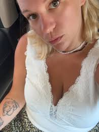 added another wildflower & rock to my collection 🌻🪨