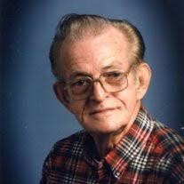 Bruce Grantham's Instagram, Twitter & Facebook