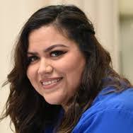 Melina Barry's Instagram, Twitter & Facebook