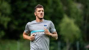 Hertha bsc holt montenegriner stevan jovetic bei hertha bsc unterschreibt stevan jovetic einen vertrag bis 2023 plus option. Ypqdpmi8ufoslm