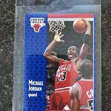 Find guaranteed authentic michael jordan trading cards at sportsmemorabilia.com online store. Best Michael Jordan Trading Card 1991 Fleer For Sale In Lowell Massachusetts For 2021
