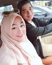 Itulah keindahan indonesia yang dirasakan istri alvin faiz, larissa chou. Anti Jaim Jaim Klub Alvin Faiz Pamer Wajah Dijaili Istri Yang Bikin Ngakak Matamata Com