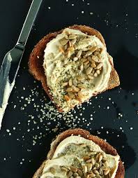 1001 Idees Pour Un Petit Dejeuner Proteine Sain Et Facile A Faire Recettes Vegetaliennes De Petit Dejeuner Nourriture Et Plats Vegetaliens