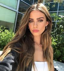 Dark brown hair with caramel blonde highlights What Are Blemish Patches Hair Styles Brunette Balayage Hair Hair Lotion