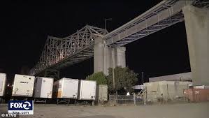 California Bridge Accident Kills Four People Include Pregnant Woman After The Suv Goes Over The Edge Daily Mail Online
