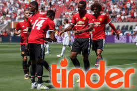 United have been given a huge boost ahead of this weekend's clash with chelsea, following the return from injury of influential defender rio ferdinand. 13 Of The Funniest Jokes About Manchester United S Potential Hook Up With Tinder Mirror Online