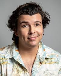 Alex Sand's Instagram, Twitter & Facebook