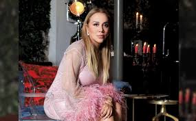 Doris Morales celebra en grande con sus amigas- CHIC Magazine