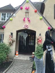 Hansel And Gretel Themed Halloween House Halloween Gingerbread House Halloween Yard Displays Halloween House