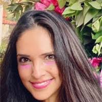 Viola Cruz's Instagram, Twitter & Facebook