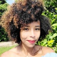 Sheena Schwartz's Instagram, Twitter & Facebook