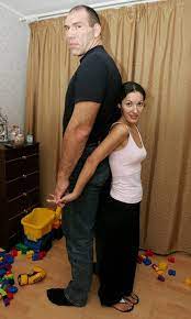 Δολοφονια , πυγμαχοσ , ριαλιτι επιβιωσησ. Pygmaxos Rwsos 2 13 Ypsos Ftanei Sthn Krimaia Ti Sxediazei O Poytin Eikones Kosmos Iefimerida Gr