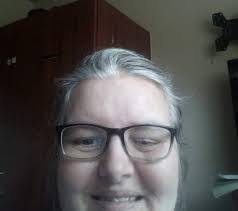 Kim Towe's Instagram, Twitter & Facebook