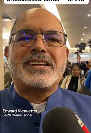 How Tax Works for Salaried Employees in South Africa